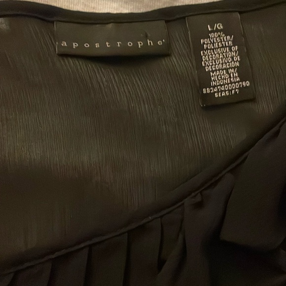 Apostrophe sleeveless, round neckline black chiffon top. Size L. Front buttons . - Picture 17 of 17
